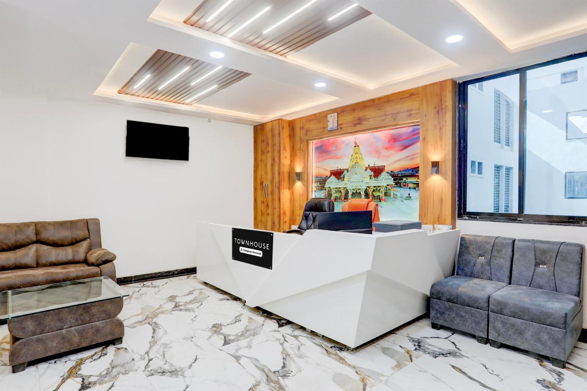 Super Townhouse Ambaji Formerly Hotel Kardhar Inn מראה חיצוני תמונה